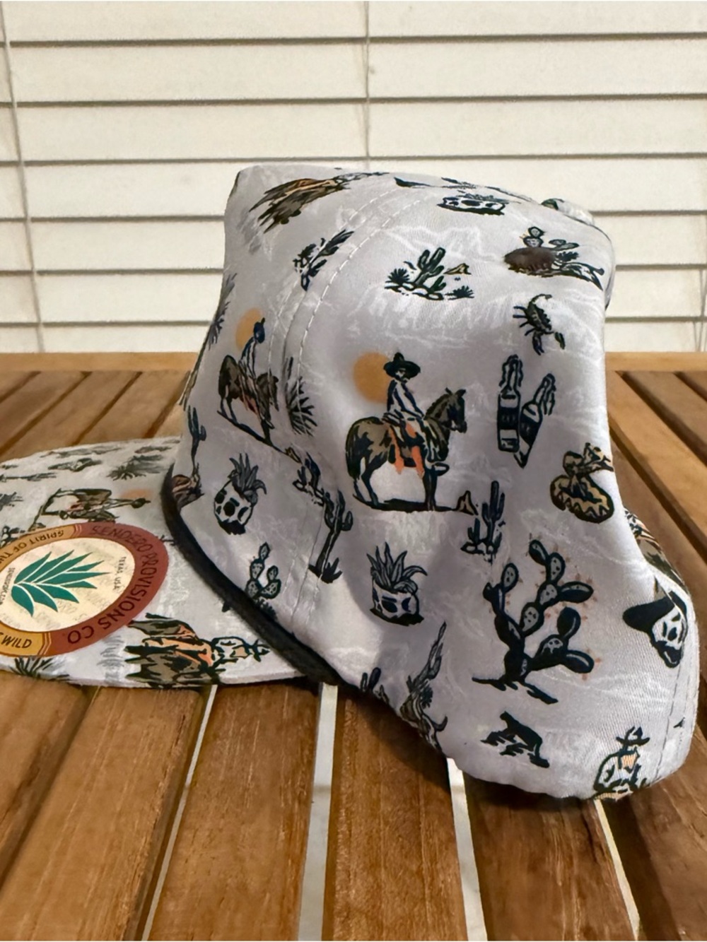 NWOT Sendero Provisions Muertos Unstructured SnapBack - Picture 2 of 4
